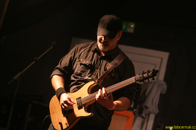 img00099.jpg