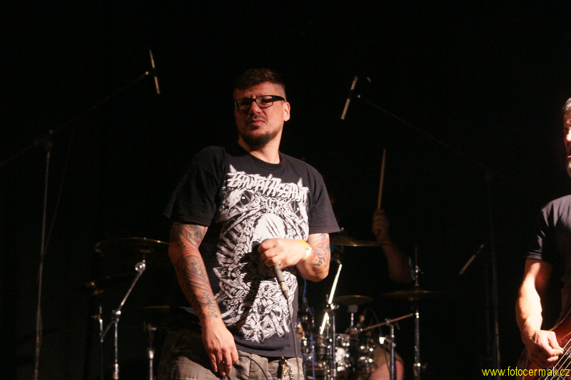 img00101.jpg