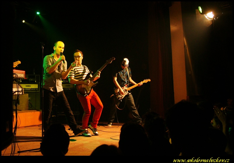 img00065.jpg
