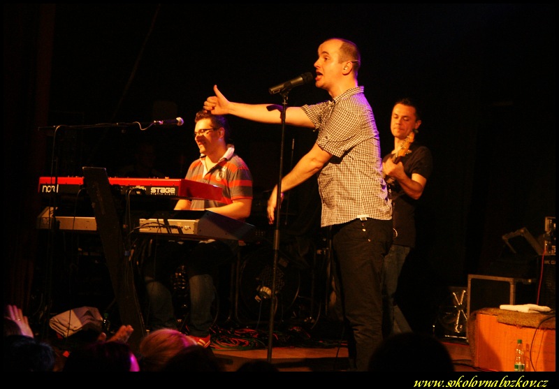 img00071.jpg