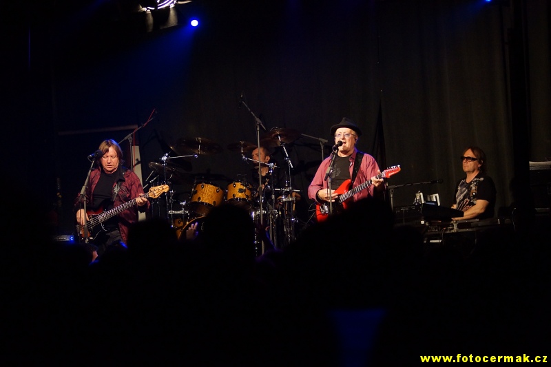 img00053.jpg