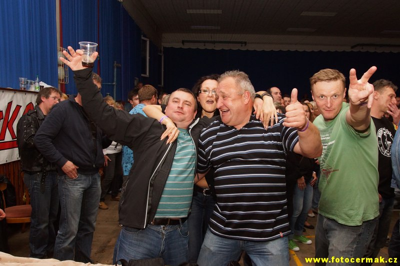 img00127.jpg