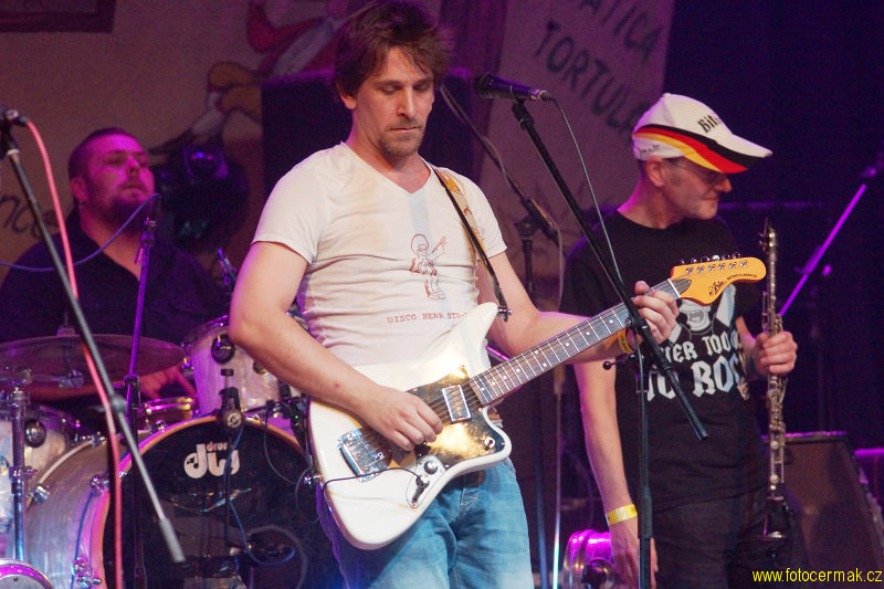 img00044.jpg