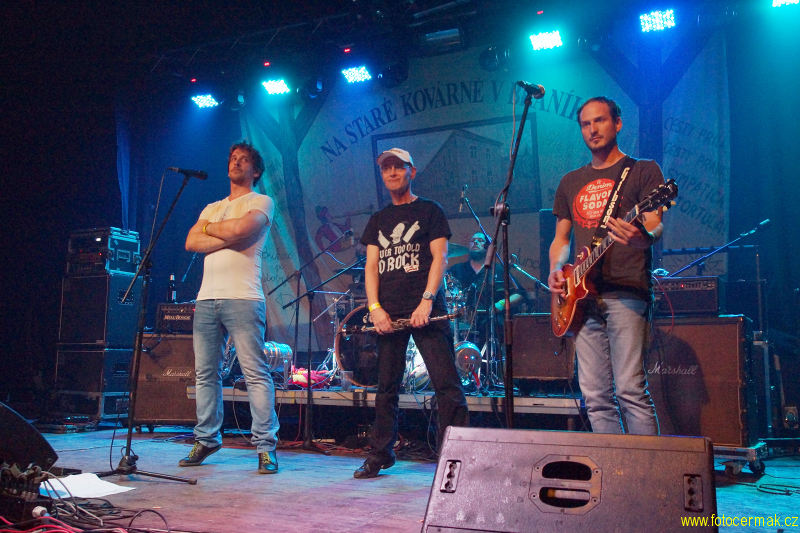 img00071.jpg