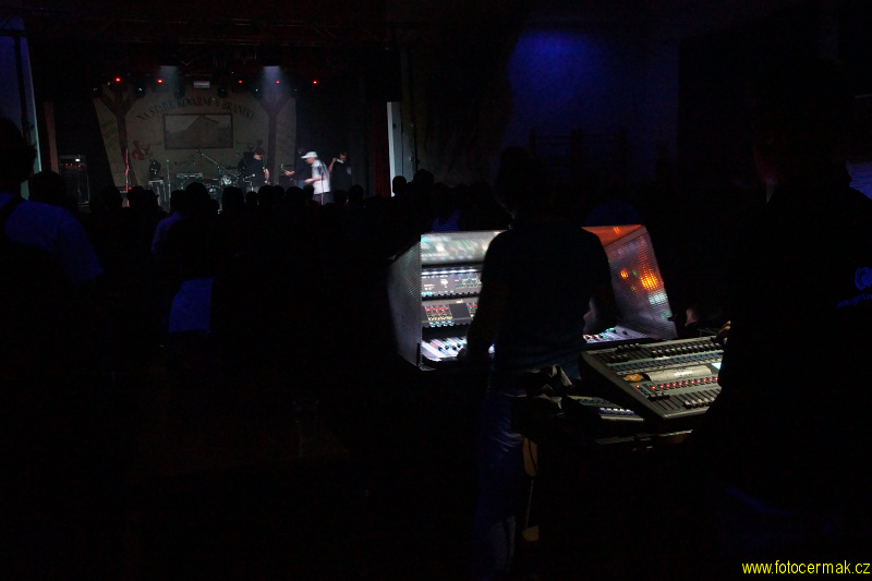 img00081.jpg