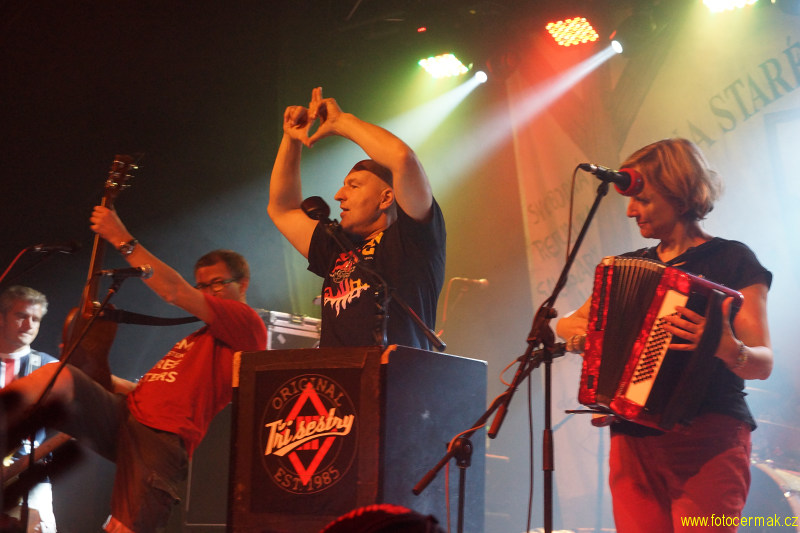 img00082.jpg