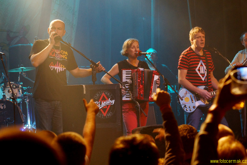img00096.jpg