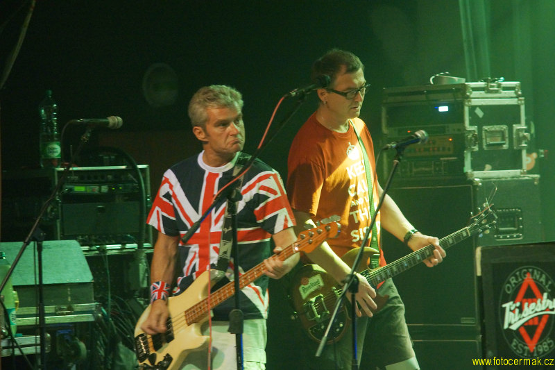img00106.jpg