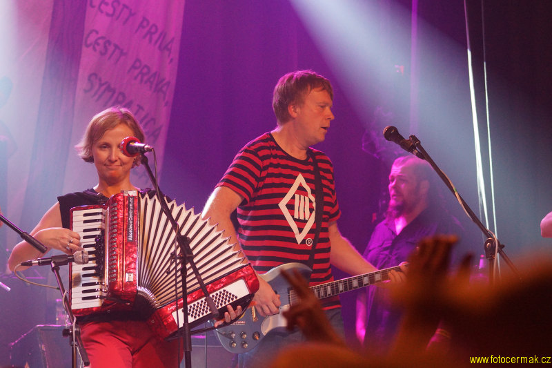 img00129.jpg
