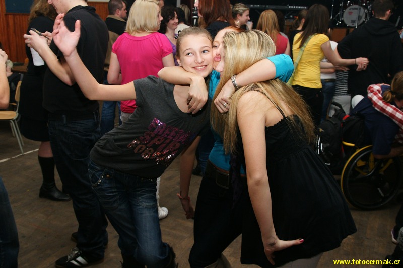 img00017.jpg