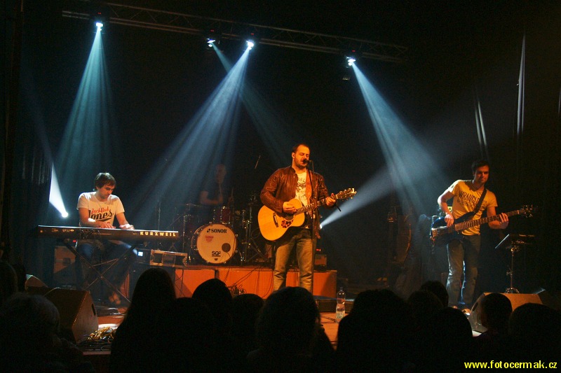 img00026.jpg